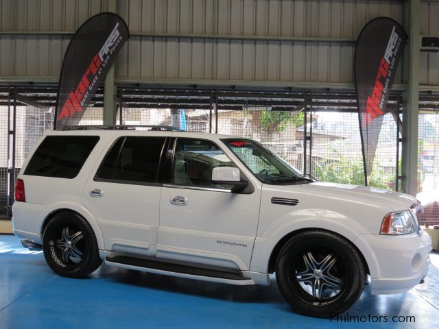 Lincoln Navigator in Philippines