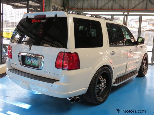 Lincoln Navigator in Philippines