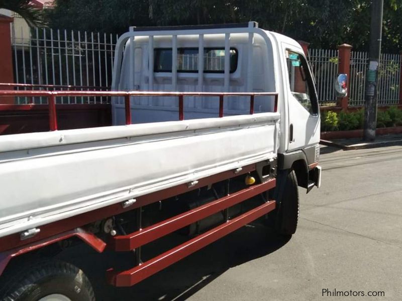 Mitsubishi Dropside 14 ft in Philippines