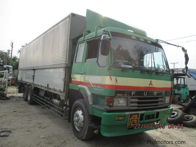 Mitsubishi FUSO Wing Van in Philippines