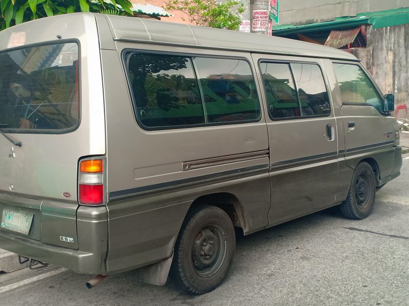 Mitsubishi L300 EXCEED Diesel in Philippines