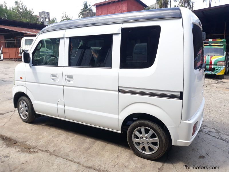 Suzuki Square Eye 4x2 Transformer Van Automatic Drive White in Philippines