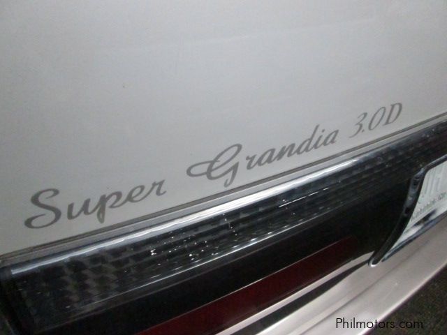Toyota Hi-Ace Super Grandia in Philippines