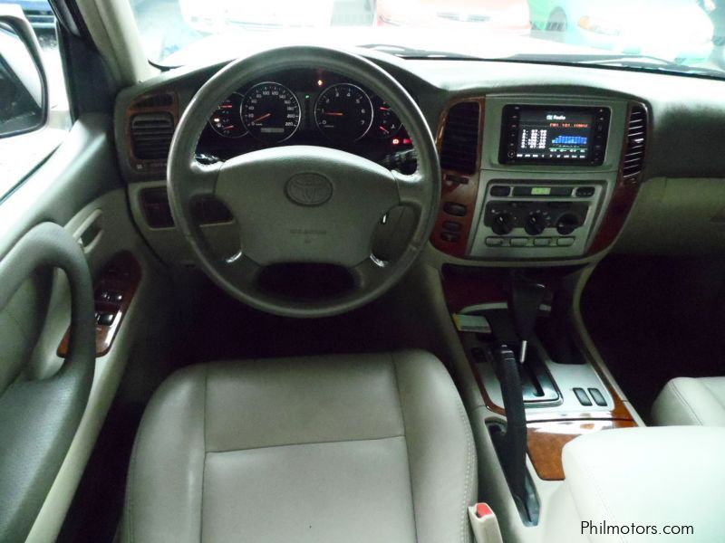 Toyota Land Cruiser in Philippines