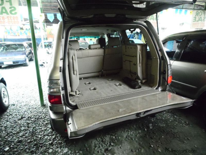Toyota Land Cruiser in Philippines