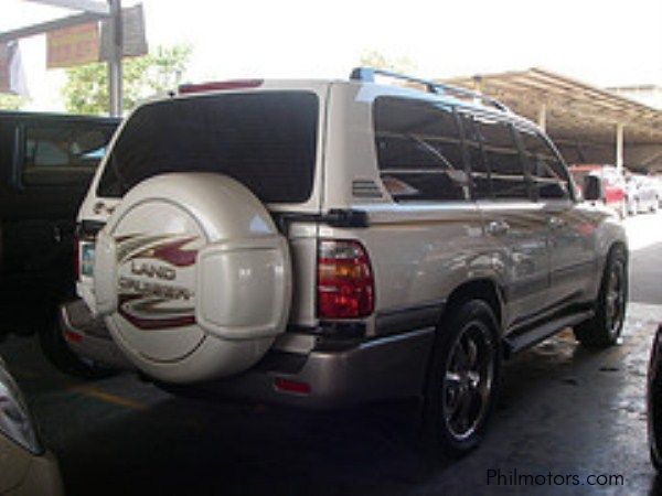 Toyota Land Cruiser VXR in Philippines