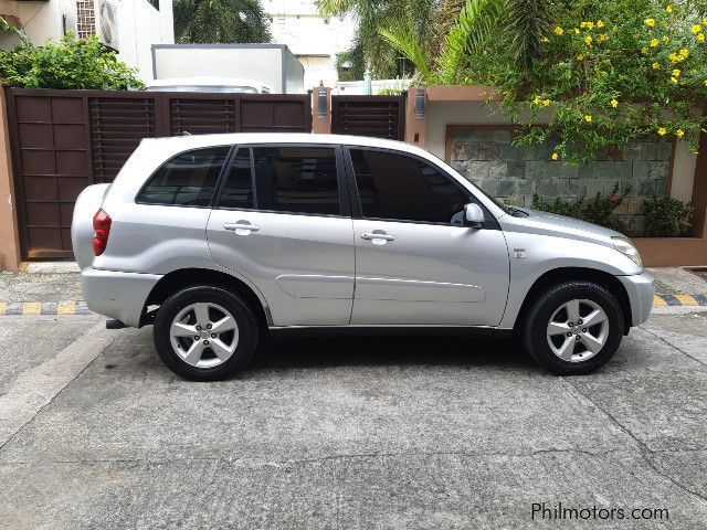 Toyota Rav4 in Philippines