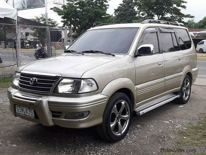 Toyota Revo VX200 in Philippines