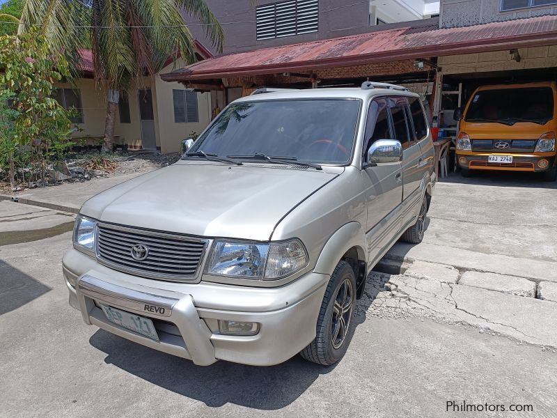 Toyota Revo VX200 in Philippines