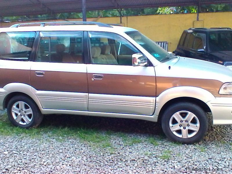 Toyota revo vx in Philippines