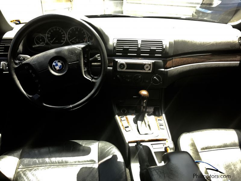 BMW 2004 318i E46 in Philippines
