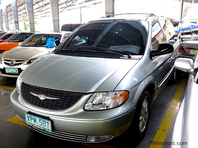 Chrysler Town & Country LXi in Philippines