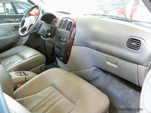 Chrysler Town and Country in Philippines