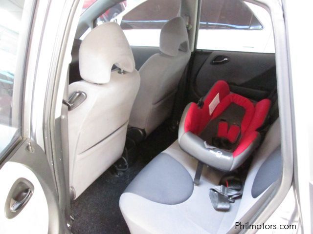 Honda jazz 2004 isofix top