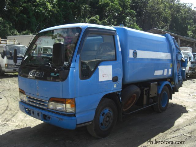 Isuzu  ELF GARBAGE COMPACTOR in Philippines