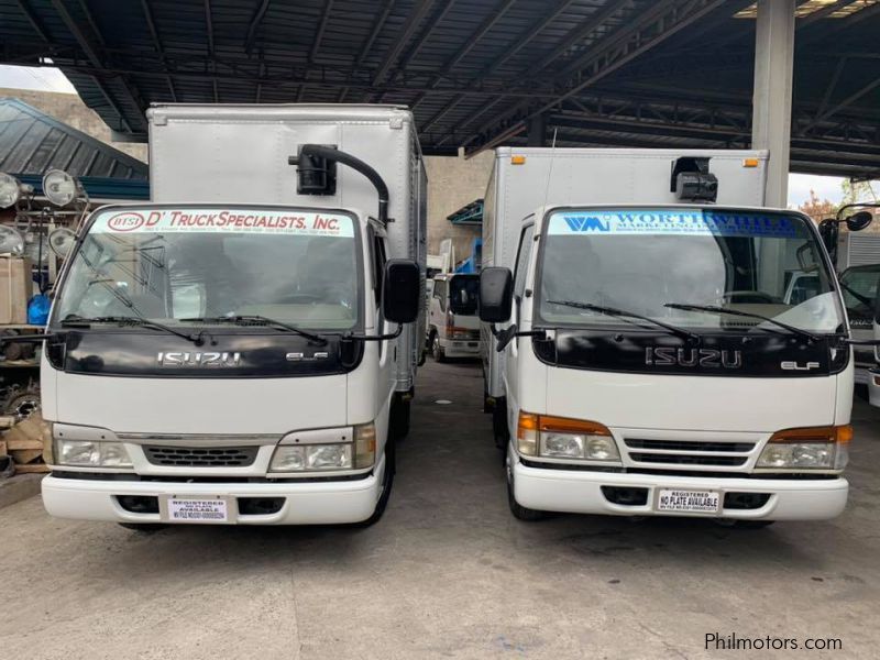 Isuzu 10ft Closed Van in Philippines