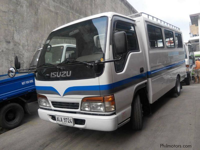 Isuzu 10ft FB Passenger Van in Philippines