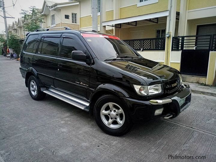 Isuzu Crosswind XUV in Philippines