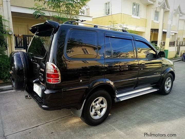 Isuzu Crosswind XUV in Philippines