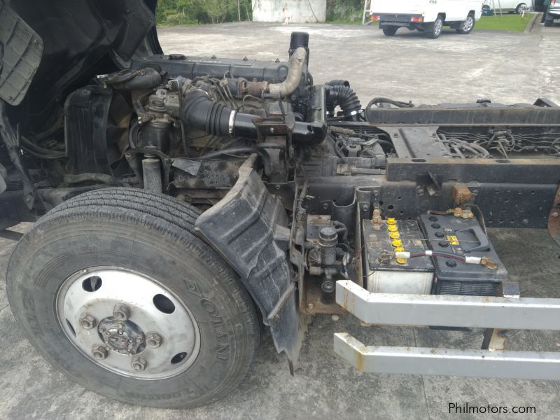 Isuzu Elf Mini Dumptruck in Philippines