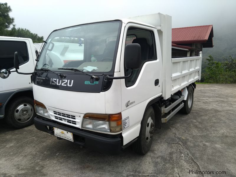 Isuzu Elf Mini Dumptruck in Philippines