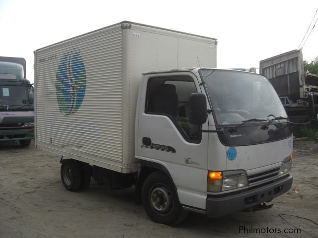 Isuzu closed van in Philippines