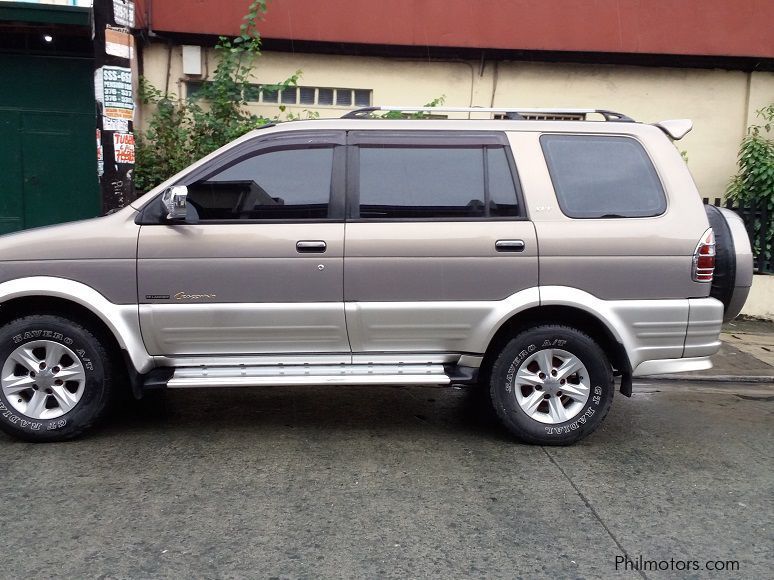 Isuzu crosswind XUV AT in Philippines