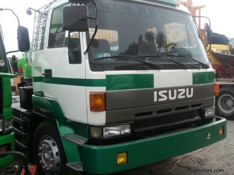 Isuzu tractor head, dump truck, wingvan, dropside in Philippines