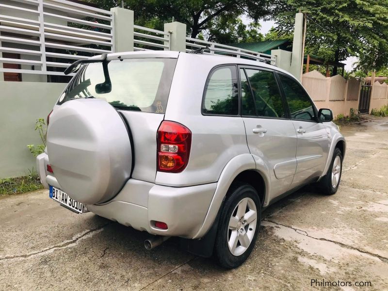 Toyota RAV4 4WD in Philippines