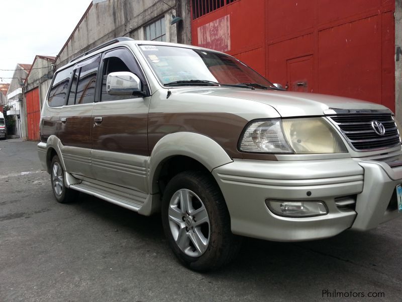 Toyota Revo VX200 in Philippines