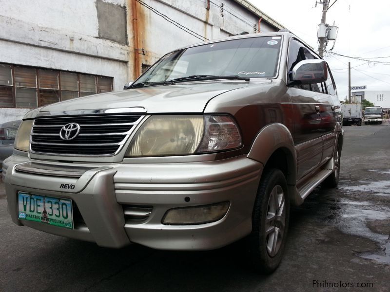 Toyota Revo VX200 in Philippines