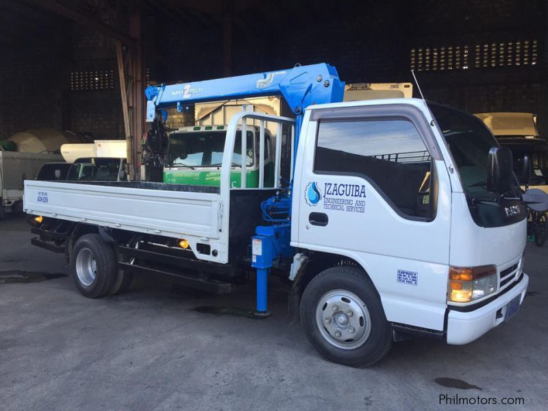 Isuzu Boom truck in Philippines