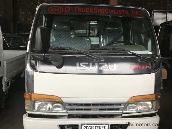 Isuzu ELF FB VAN in Philippines