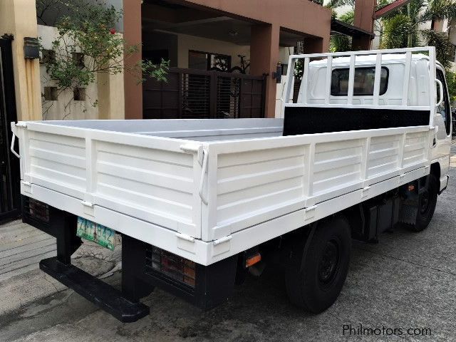 Isuzu Elf in Philippines