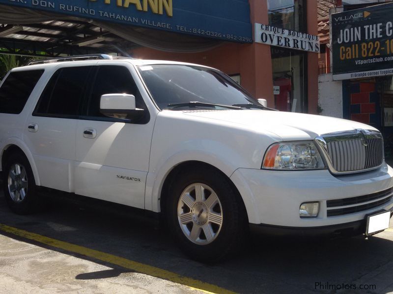 Lincoln Navigator in Philippines