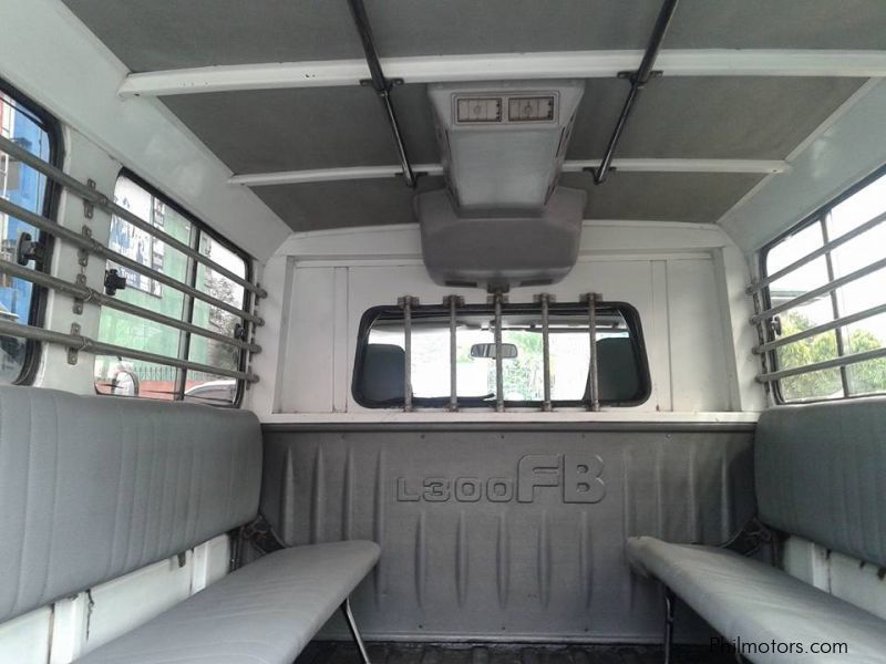 Mitsubishi L300 FB in Philippines