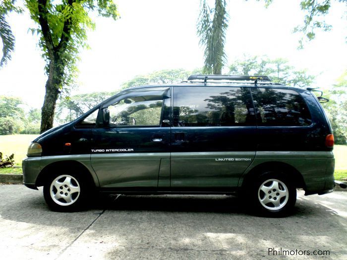 Used Mitsubishi Space Gear 2005 Space Gear for sale Pampanga Mitsubishi Space Gear sales