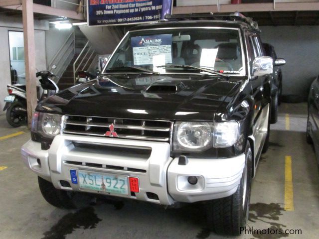 Mitsubishi pajero ralliart  field master in Philippines