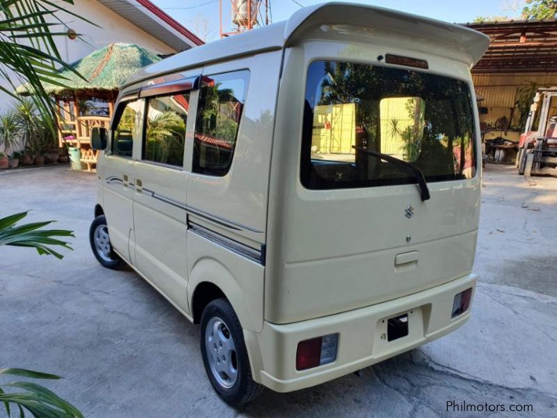 Suzuki Square eye Transfomer Van 4x2 AT in Philippines