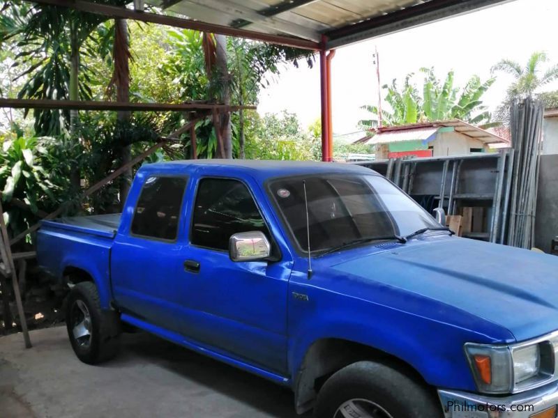 Toyota Hilux 2L in Philippines