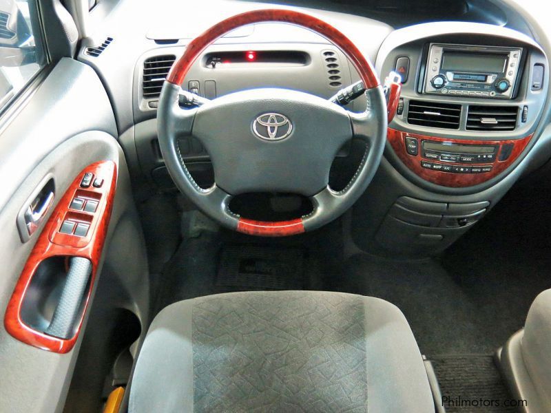 toyota previa салон
