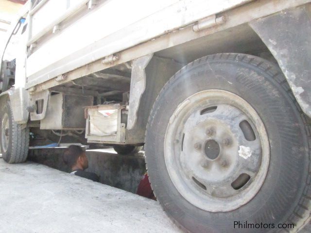 Hyundai forter dropside in Philippines