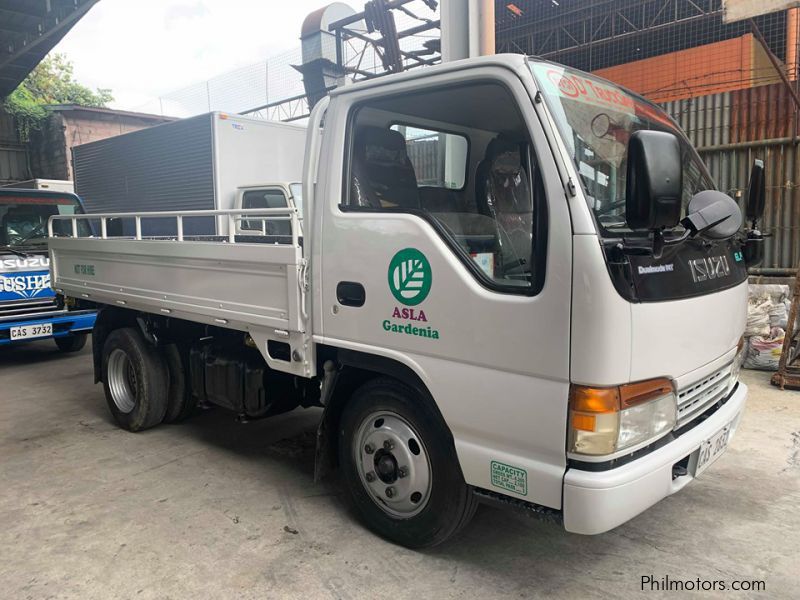 Isuzu 10ft Dropside in Philippines