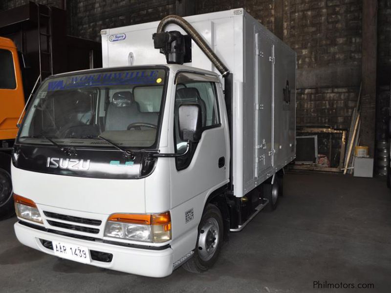 Isuzu 10ft Refrigerated Van in Philippines