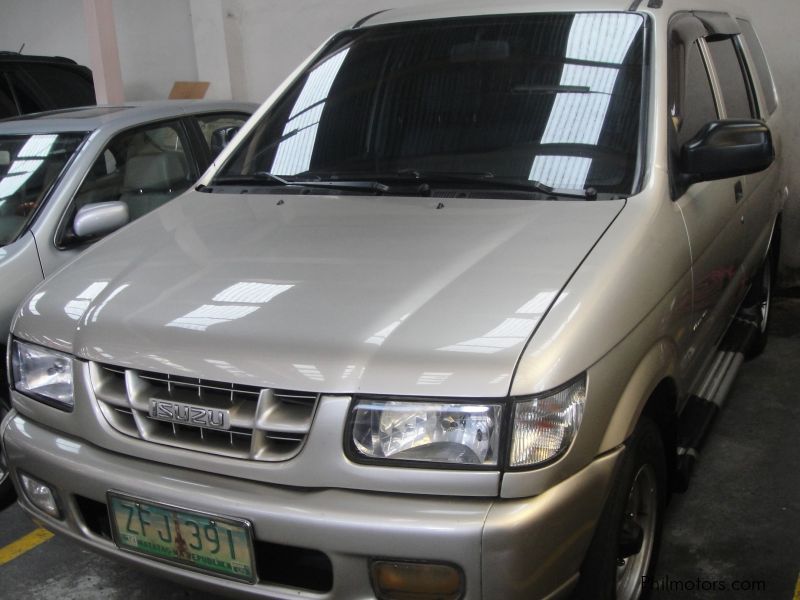 Used Isuzu Crosswind XL | 2006 Crosswind XL for sale ...