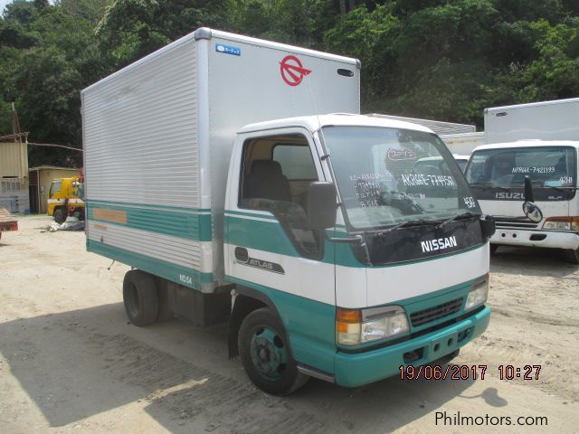 Isuzu ELF 10FT ALUMINUM VAN in Philippines