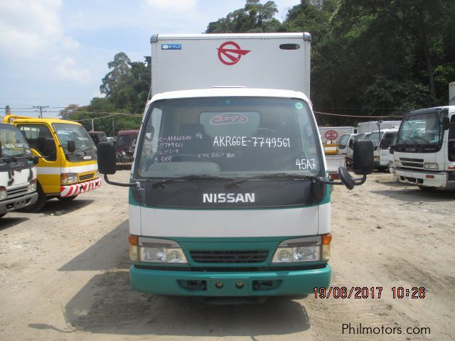 Isuzu ELF 10FT ALUMINUM VAN in Philippines