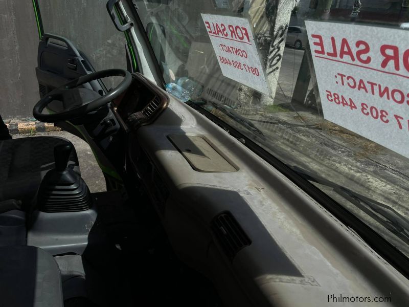 Isuzu Elf Cargo Dropside in Philippines