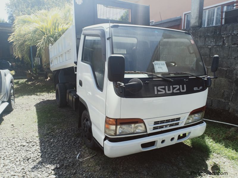 Isuzu Elf mini dump truck in Philippines
