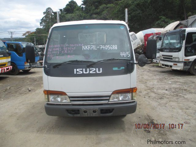 Isuzu GIGA NKR Dropside in Philippines